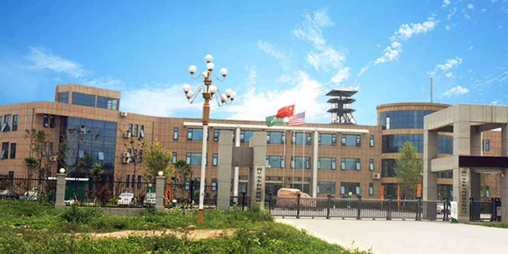 商丘东和用大香蕉视频网自动排渣过滤机过滤废机油