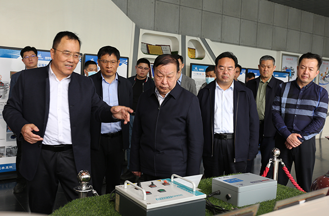 新乡市副市长祁文华带队调研大香蕉视频网股份